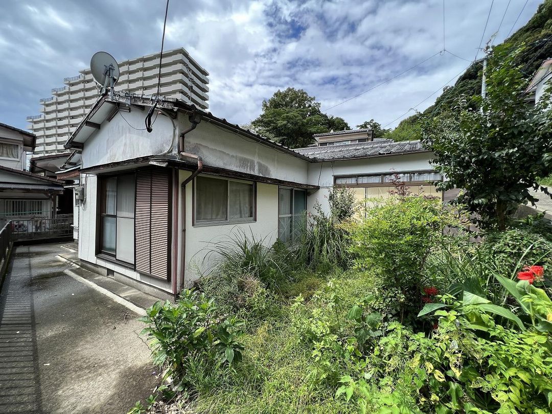 Single-Story 4K House for Sale in Nagasaki's Showa District - Thumbnail 3