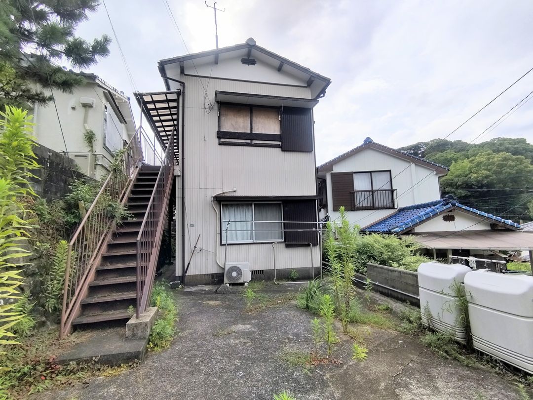 Apartment Building for Sale in Nagasaki City – 4 Units, 135m² - Thumbnail 2