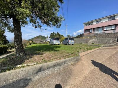 Hillside land plot in Omura with scenic views — Land, Omura, Nagasaki