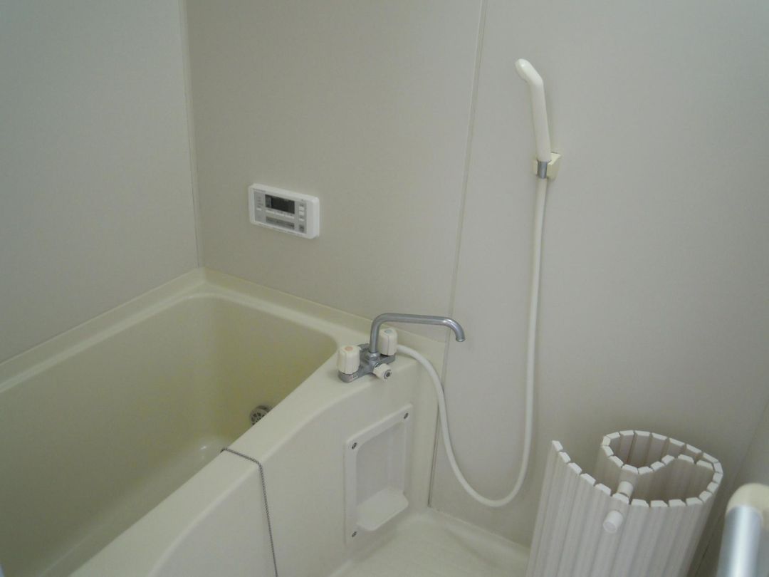 Amity II 4-Unit Apartment Building for Sale in Nagasaki - Thumbnail 2