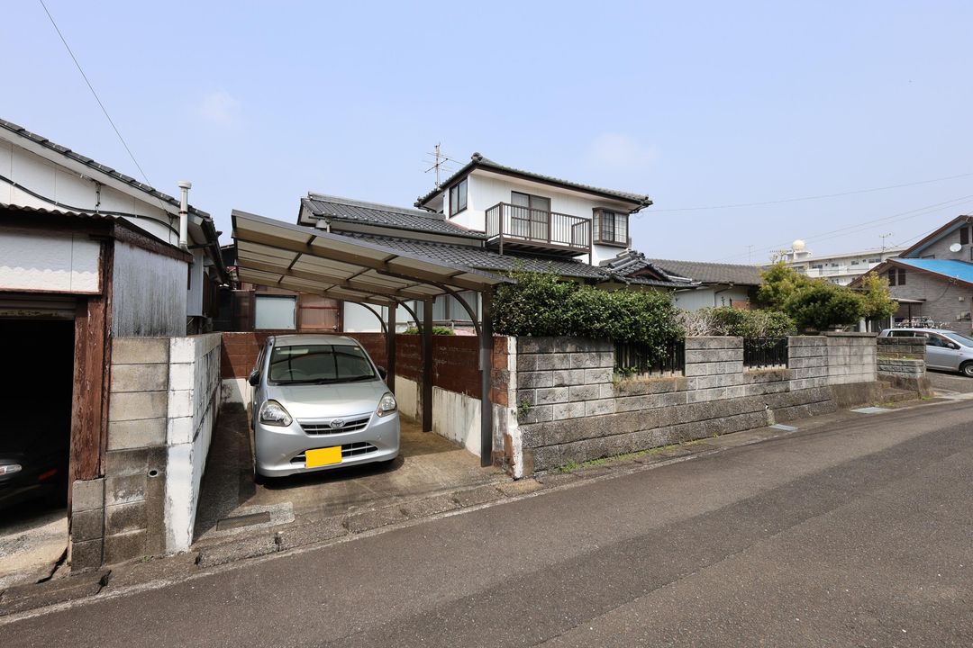 5DK Detached House for Sale in Sasebo, Nagasaki - Thumbnail 4