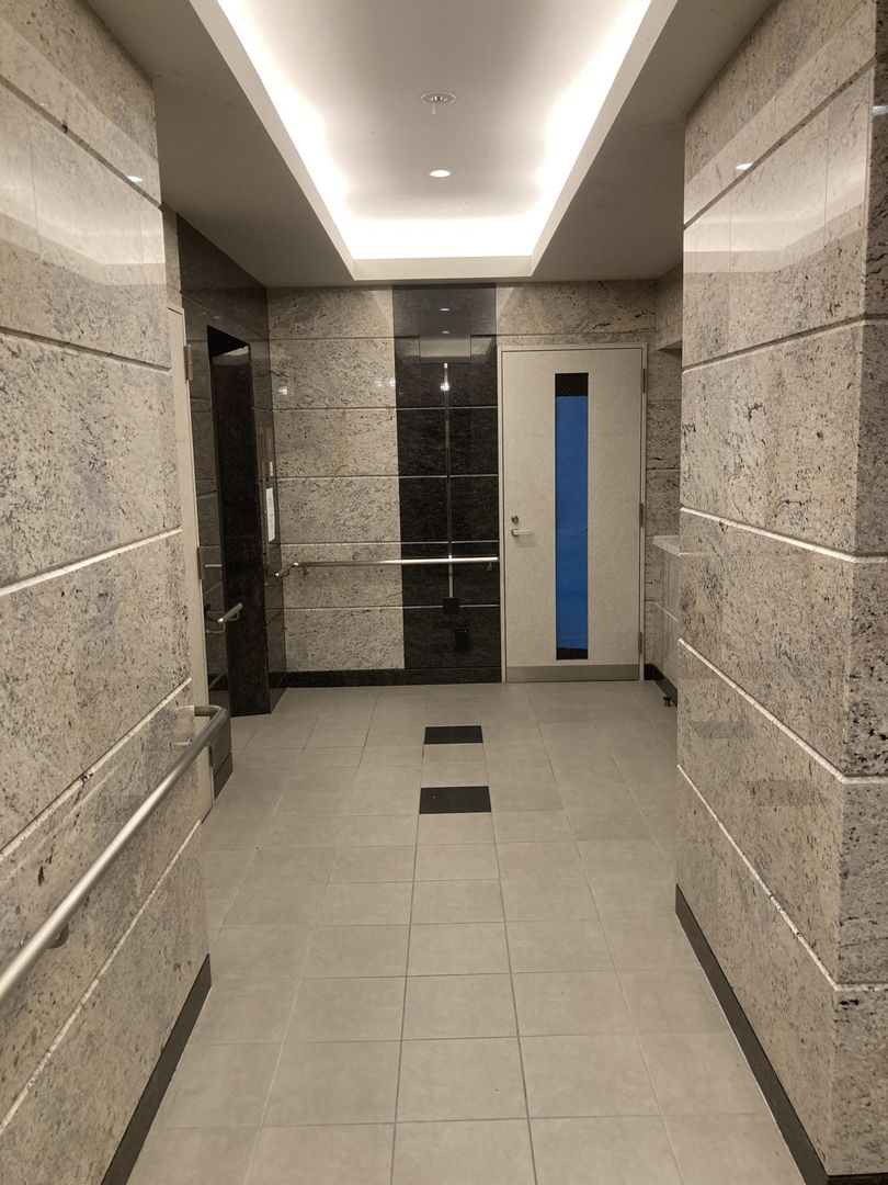 Farnest Dejima Kaigan-dori 4F Corner 2LDK Apartment Nagasaki - Thumbnail 4