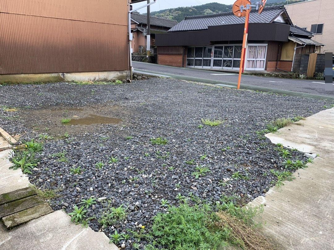 Land for Sale in Sasebo City, Nagasaki - 211 sqm - Thumbnail 2