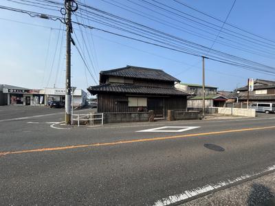 Spacious 11K House Near Saigō Station, Unzen City — Image 1, Unzen, Nagasaki