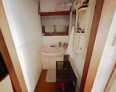 Spacious 11K House Near Saigō Station, Unzen City — Image 2, Unzen, Nagasaki