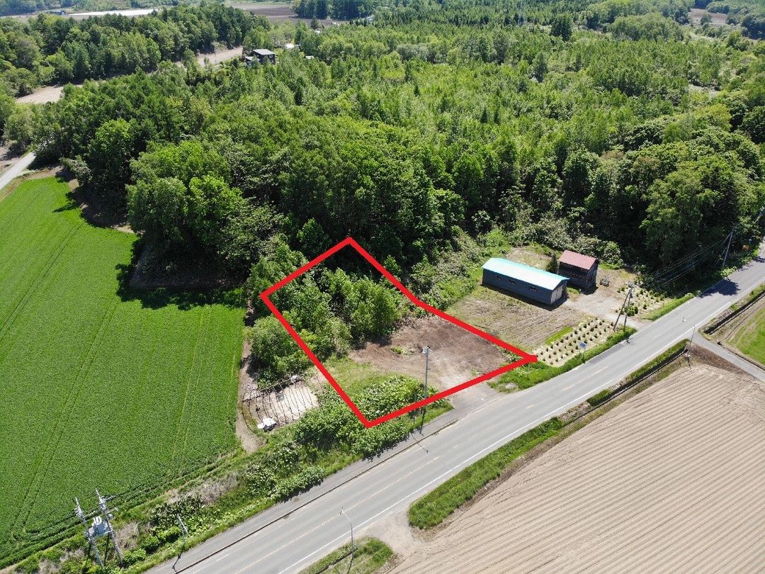 Land for Sale by Kyogoku Fukidashi Park, Hokkaido - 1,217sqm - Thumbnail 2