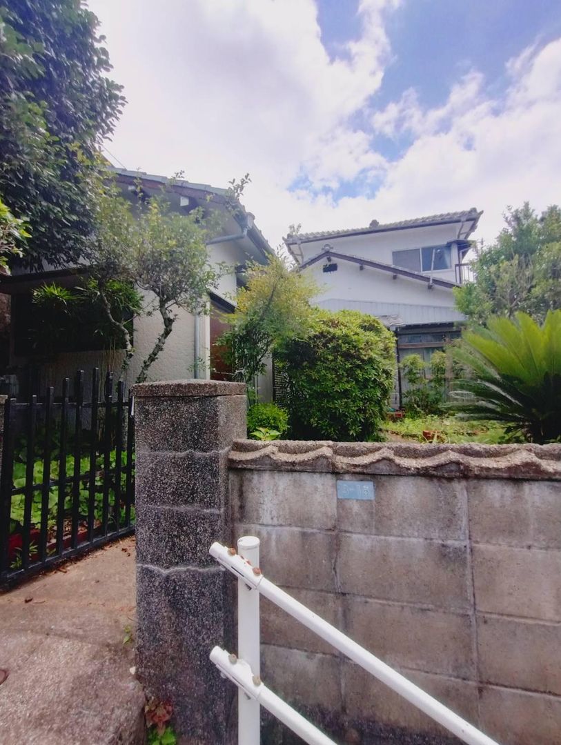 Land for Sale in Nagasaki City with Excavated Garage - Thumbnail 4