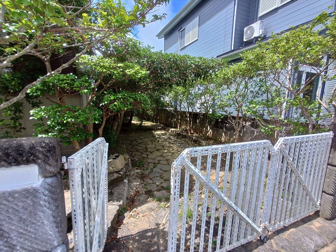 Spacious 2LDK House with Large Garden in Nagasaki - Thumbnail 2