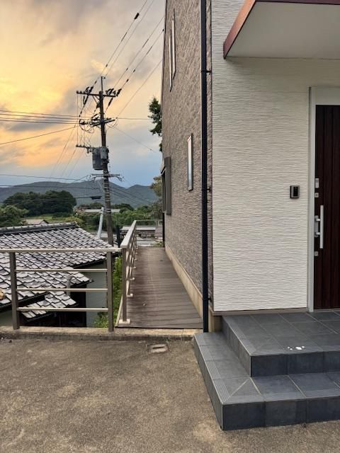 Modern 4LDK House for Sale in Sasebo, Nagasaki - Thumbnail 2