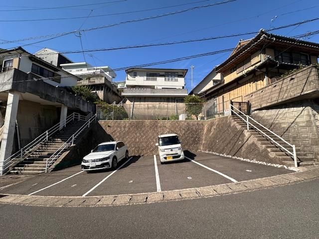 Sloped Land Plot for Sale in Nagasaki's Irifune-cho - Thumbnail 2