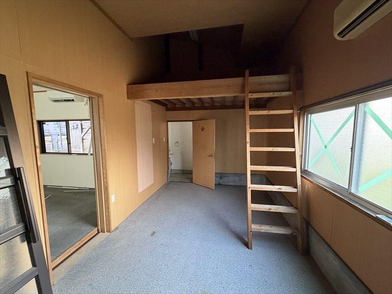 Commercial Property for Sale in Isahaya, Nagasaki with Parking - Thumbnail 2
