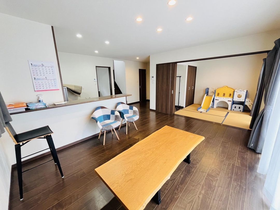 2018-built 4LDK house in Nagasaki with parking - Thumbnail 3