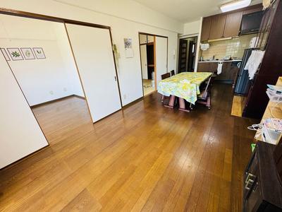 Bonneur Nagayo: 3LDK Apartment in Nagayo Town — Image 2, Nagayo, Nagasaki