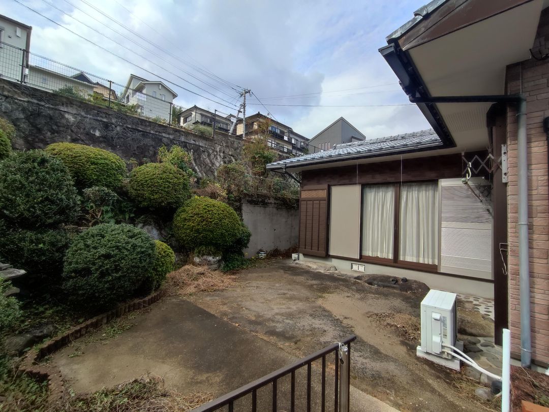 Single-Story 5DK House for Sale in Nagasaki City - Thumbnail 2