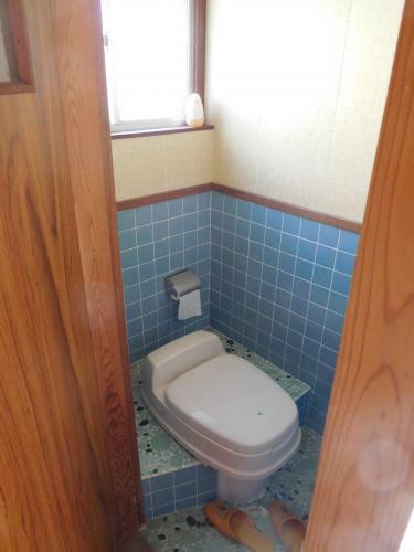 Compact 1K House with Garden Space in Nabari, 7min to Station — Image 2, Nabari, Mie