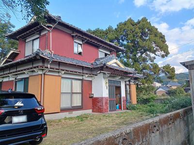 Spacious 5K House in Unzen City - Near Schools with Double Parking — Image 1, Unzen, Nagasaki