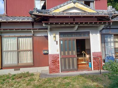 Spacious 5K House in Unzen City - Near Schools with Double Parking — Image 3, Unzen, Nagasaki