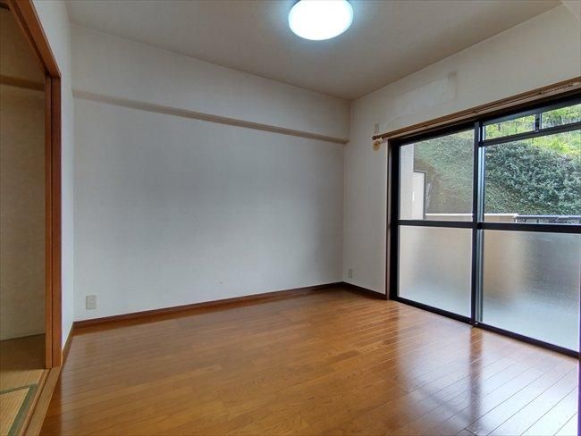 3LDK Apartment for Sale in Nagasaki City – 62.32m² - Thumbnail 4