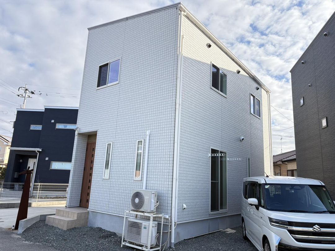 Modern 3LDK House for Sale in Omura, Nagasaki - Thumbnail 3