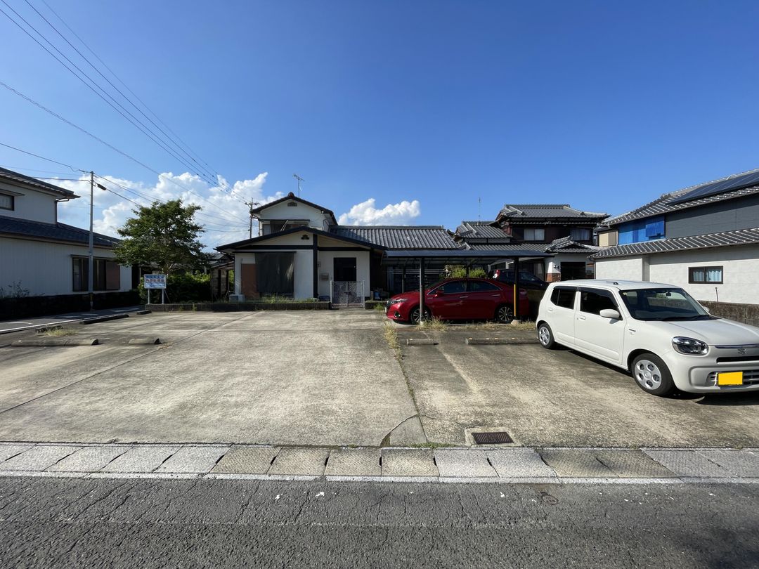 Investment Property with Rental Income in Isahaya, Nagasaki - Thumbnail 3