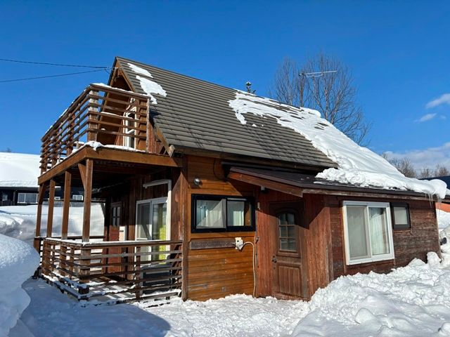 Niseko Fukui House with Mount Yotei Views for Sale - Thumbnail 2