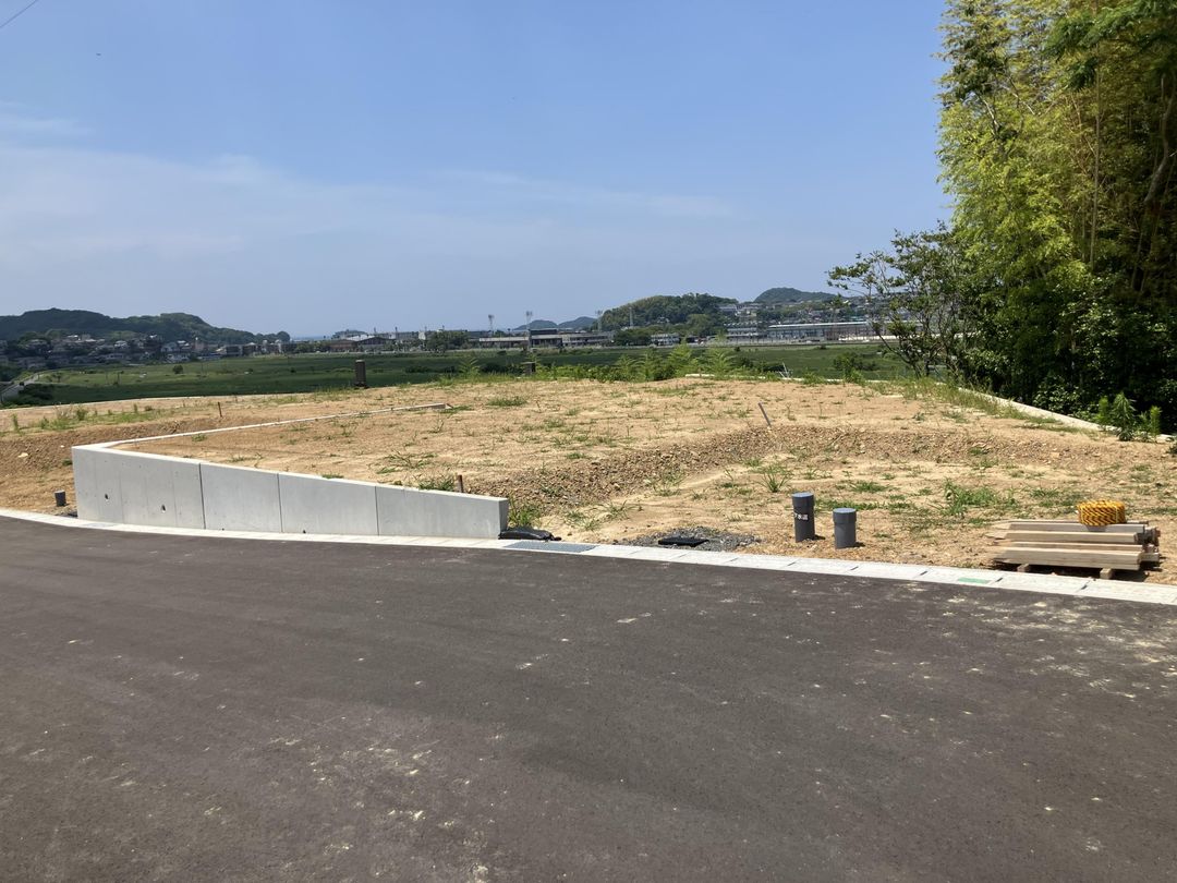 Residential Land for Sale in Sasebo, Nagasaki - Level Plot with Utilities - Thumbnail 4