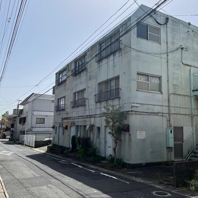 Tawaramachi Heights 9-Unit Apartment Building for Sale in Sasebo - Thumbnail 3