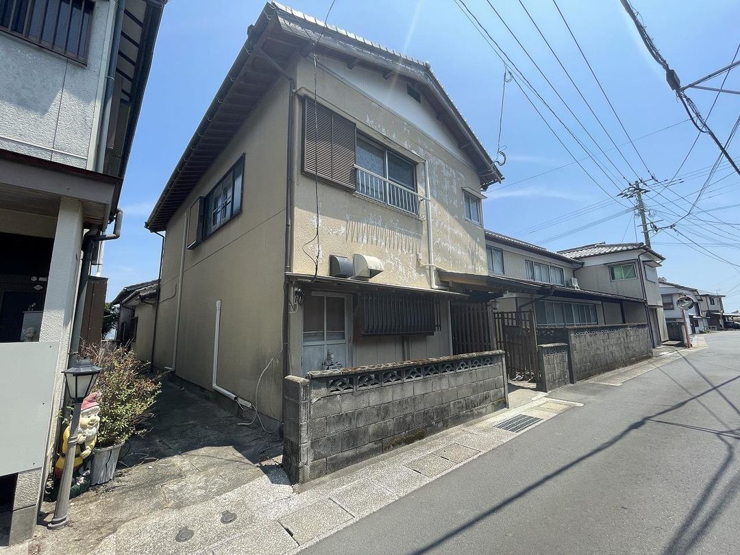 Former Fisherman's Home with Warehouse in Shimabara - Thumbnail 2