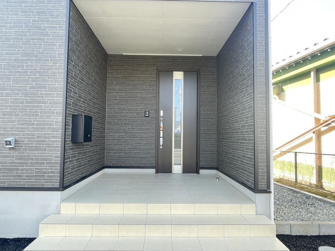 New 4LDK House in Omura, Nagasaki - Family Home Near Schools - Thumbnail 2