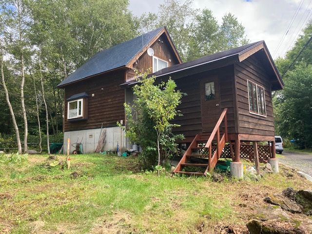 SILENT HOUSE Kondo for Sale in Niseko with Mountain Views - Thumbnail 2