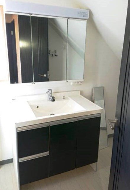 Renovated Two-Story House for Sale in Kutchan, Hokkaido - Thumbnail 4