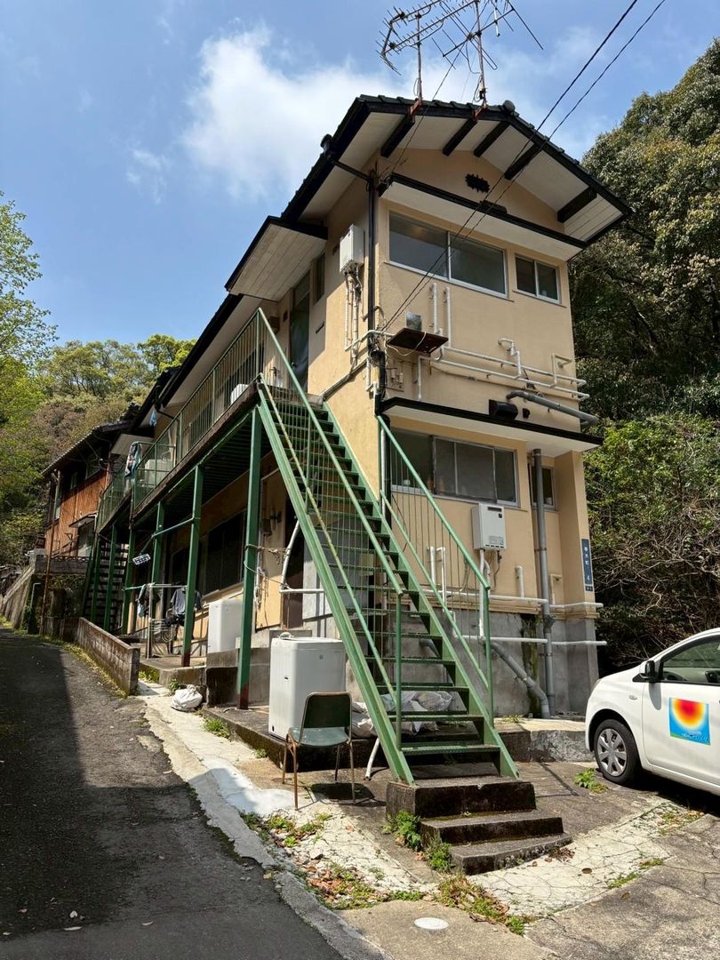 2-Story Apartment Building for Sale in Nagasaki City, 147 sqm - Thumbnail 3