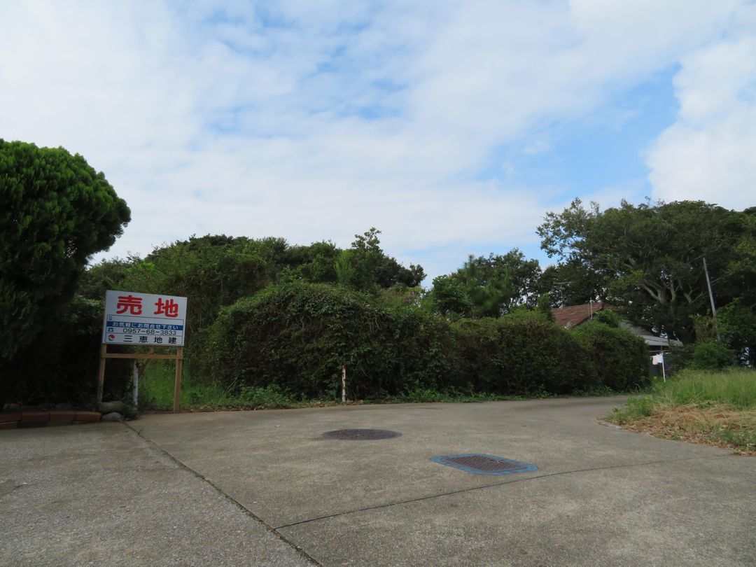 880 sqm Residential Land for Sale in Unzen City, Nagasaki - Thumbnail 3