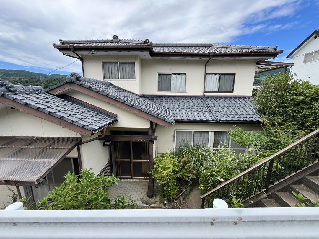 5LDK House in Sasebo with 165sqm Land - Renovation Potential - Thumbnail 2