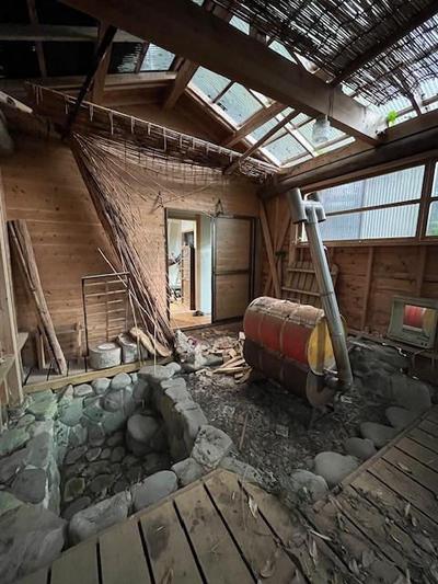 Forest Log Home in Minamishimabara - 2024sqm Land with Mountain Views — Image 6, Minamishimabara, Nagasaki