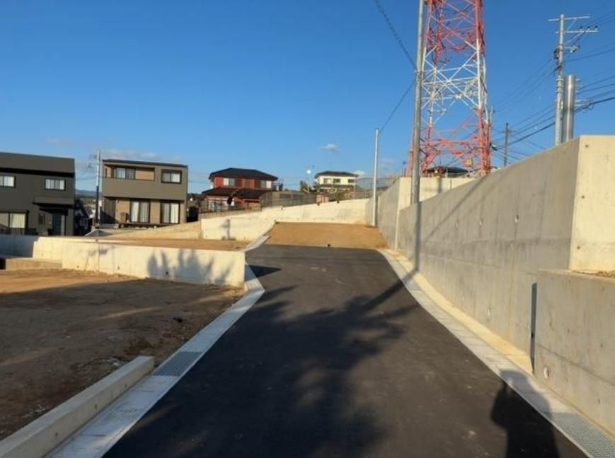 Land for Sale in Omura City, Nagasaki - 221 sqm - Thumbnail 2