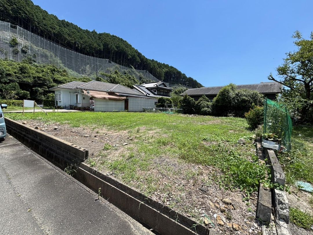 Spacious seaside land for sale in Saza Town, Nagasaki - Thumbnail 2