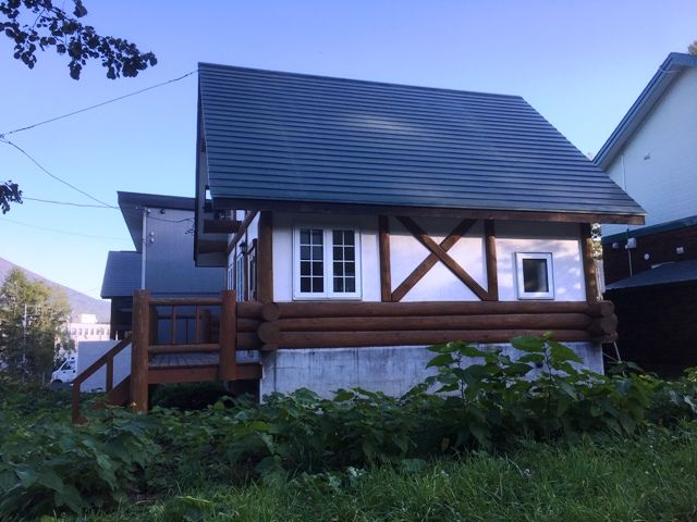 St. Moritz Corner House for Sale in Niseko's Kabayama Area - Thumbnail 3