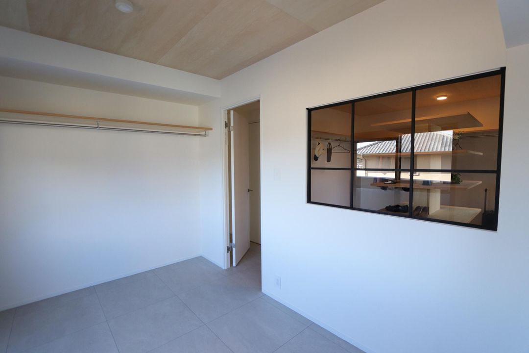 Renovated 3LDK Apartment in Sasebo with Parking - Thumbnail 4