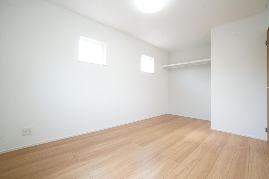 New 4LDK House for Sale in Isahaya, Nagasaki - 105m² - Thumbnail 4
