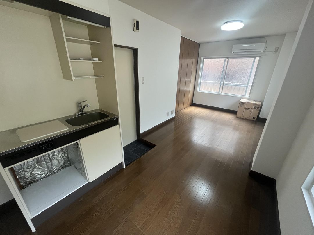 4-Story Apartment Building for Sale in Nagasaki City - Thumbnail 3