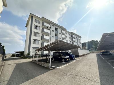 Nishi-Isahaya Heights E502 3LDK Apartment for Sale — Image 1, Isahaya, Nagasaki