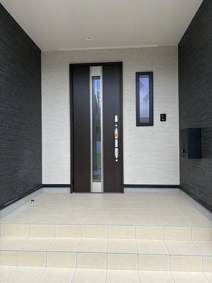 New 4LDK House for Sale in Omura, Nagasaki - Thumbnail 2