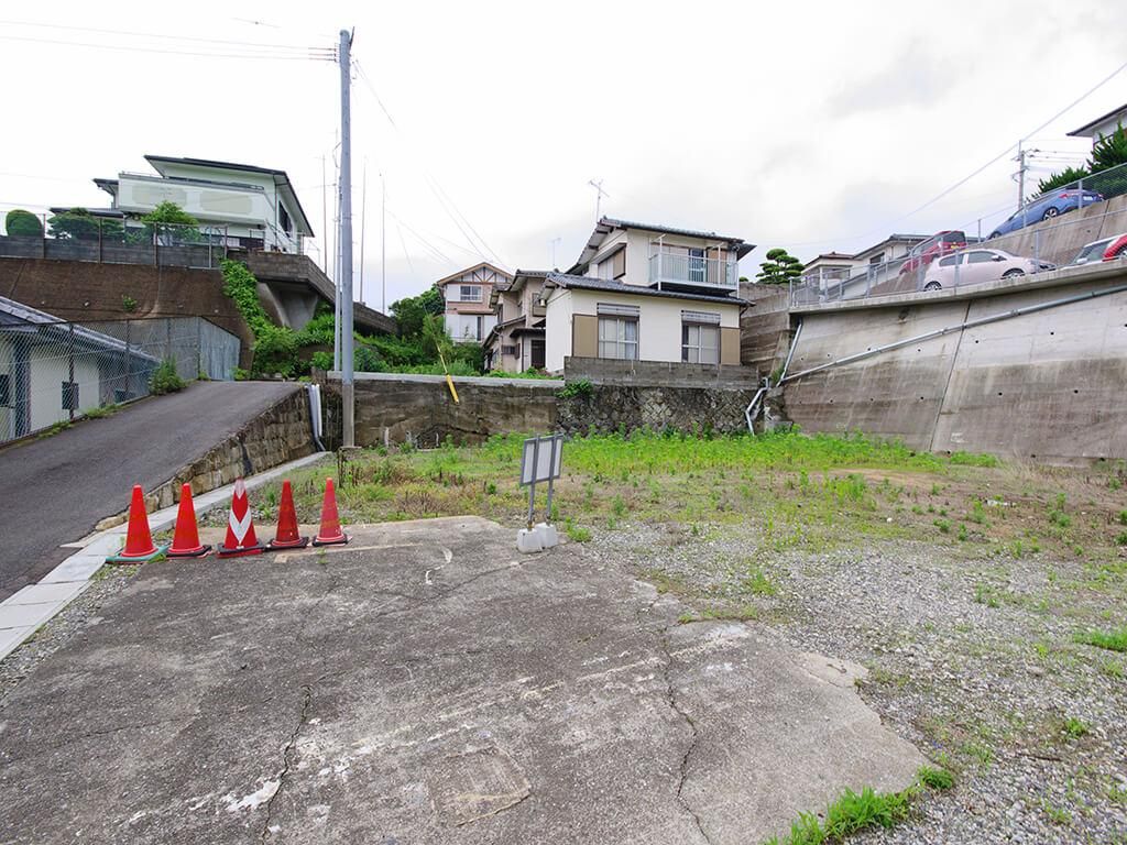Sloped residential land in Nagasaki City - 135.28 sqm - Thumbnail 2