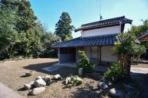 100-Year-Old Kominka with Large Land in Tsu City, Mie - Thumbnail 3