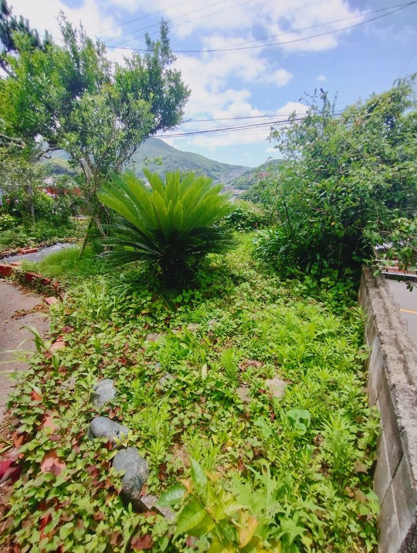 68 Tsubo Residential Land with Garage in Nagasaki - Thumbnail 2