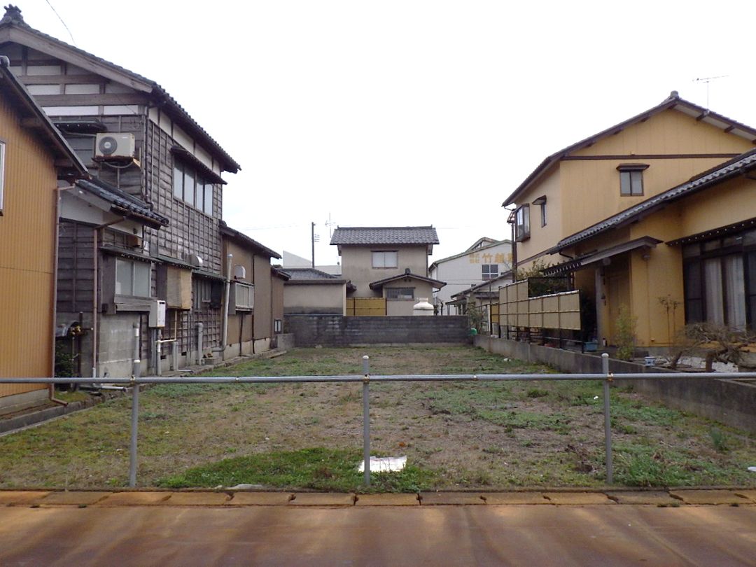 Vacant Land for Sale in Tsubame City, Niigata - 238.83 sqm - Thumbnail 2