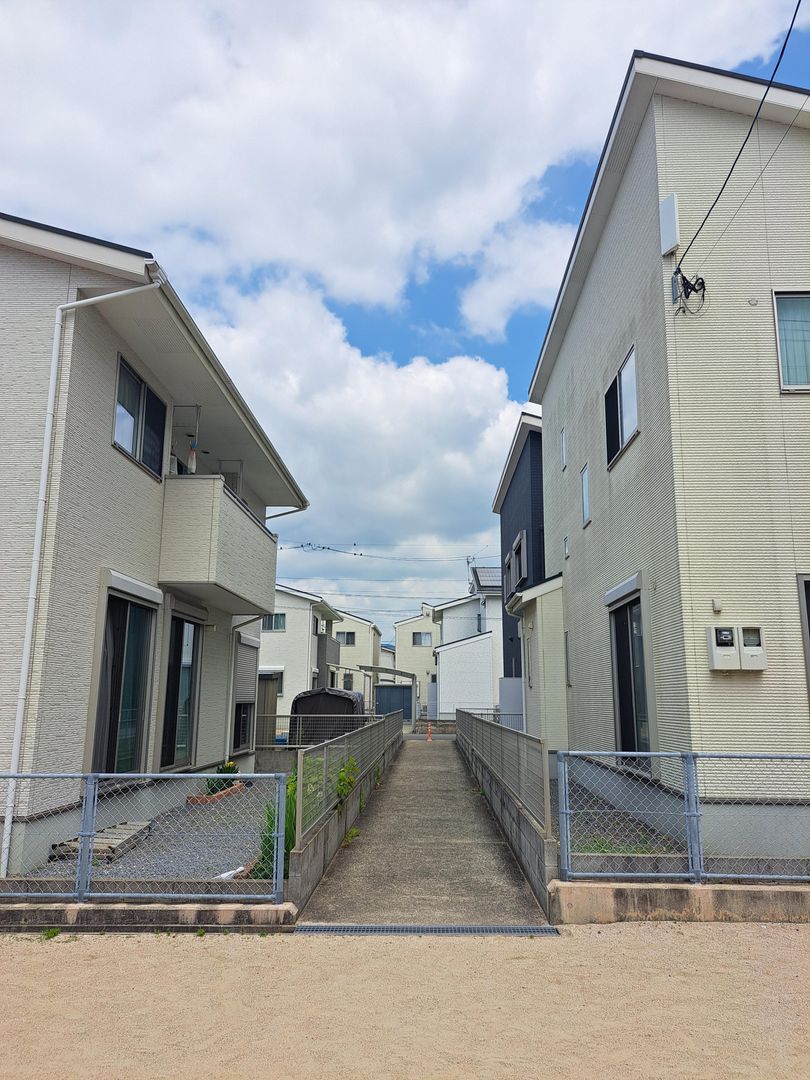4SLDK House with Solar Power in Omura City, Nagasaki - Thumbnail 2