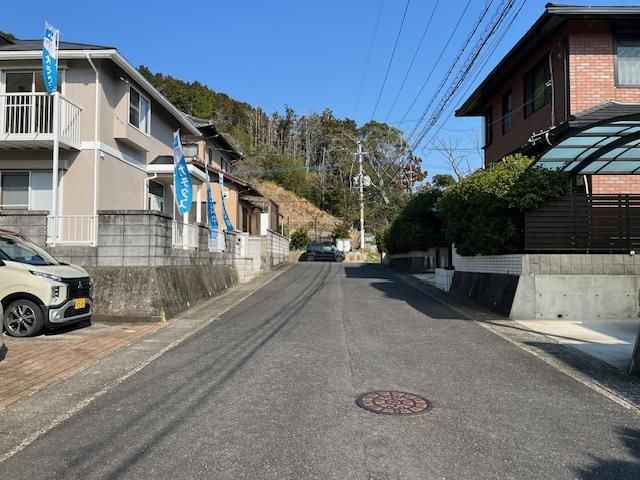 Renovated 4LDK House with Parking for 3 Cars in Nagasaki - Thumbnail 4