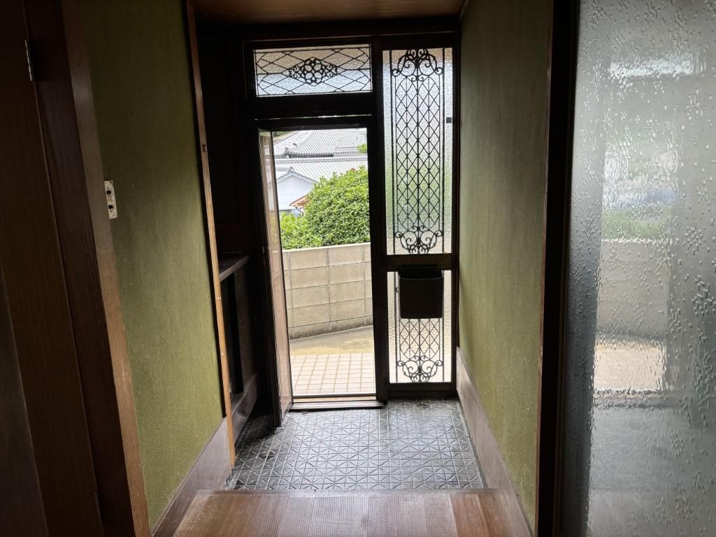 1955 Traditional House in Nagasaki with 314 sqm Land - Thumbnail 3